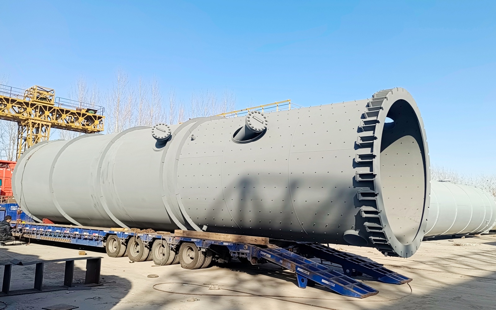 儲罐容器_壓力容器_低溫儲罐_菏澤花王壓力容器